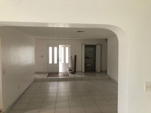 Home for sale at 520 E Campus Cir - photo 6003494