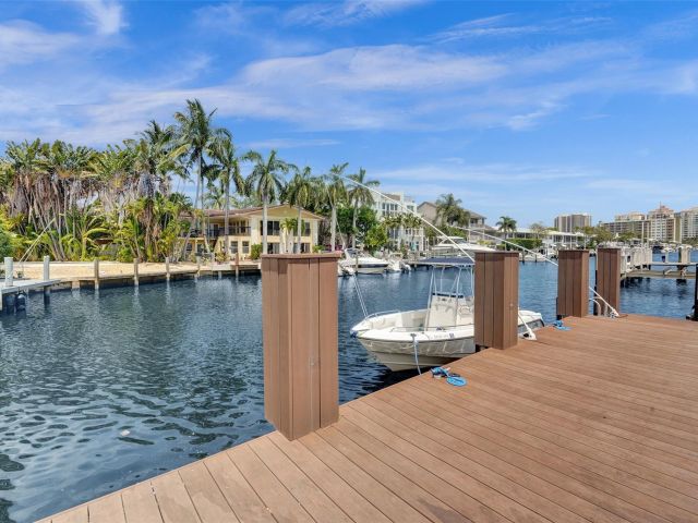 Home for sale at 2805 NE 29th St - photo 6040943