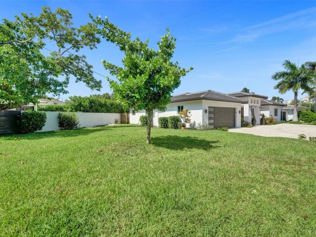 Home for sale at 2805 NE 29th St - photo 6040961