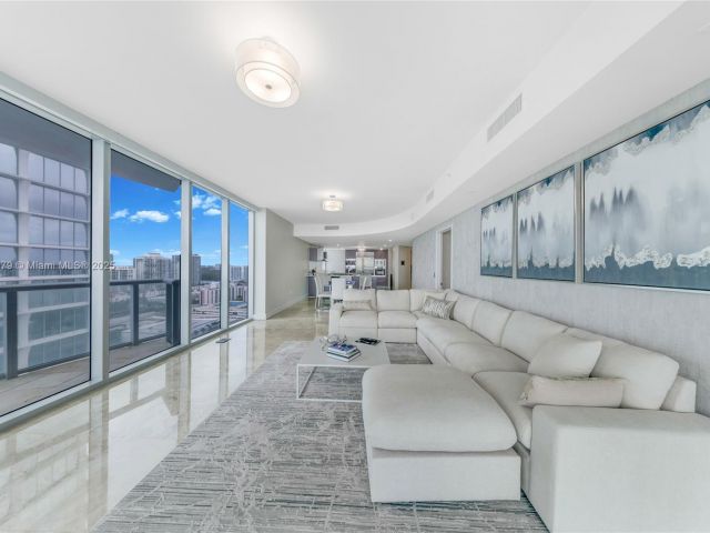 Apartment for sale  Unit #2401 - photo 5935956