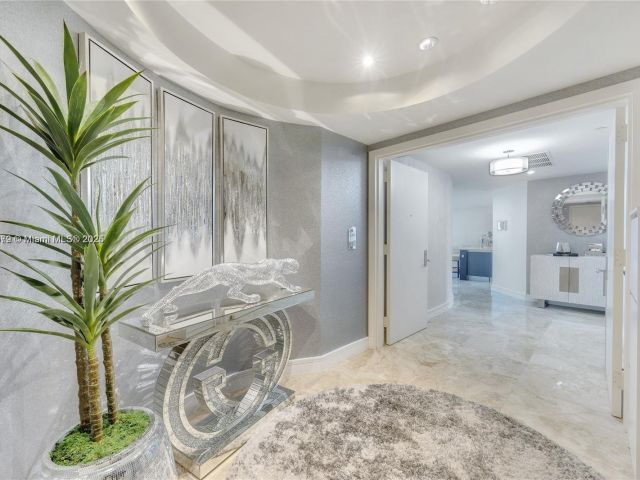 Apartment for sale  Unit #2401 - photo 5935958