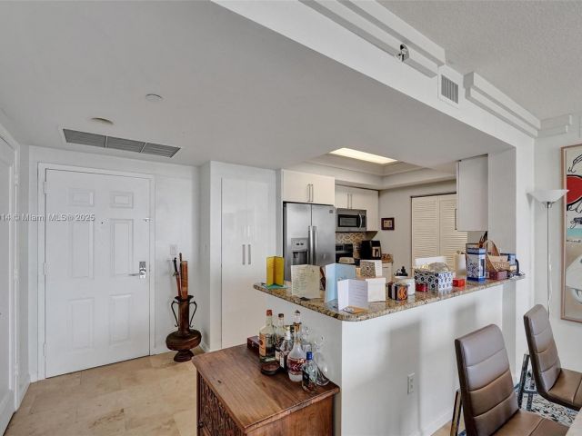 Apartment for sale  Unit #2507 - photo 5908813