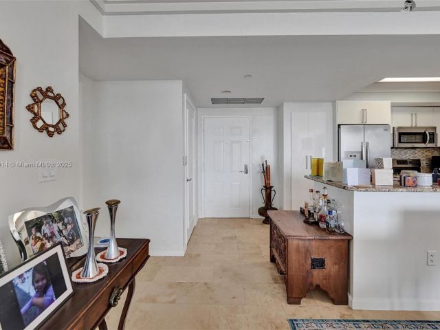 Apartment for sale  Unit #2507 - photo 5908814