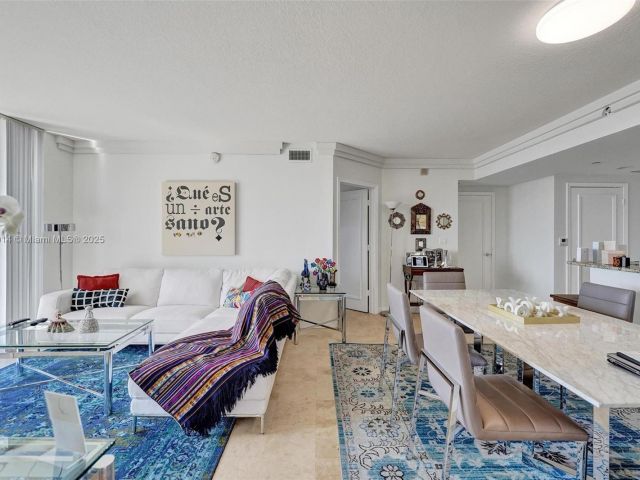 Apartment for sale  Unit #2507 - photo 5908821