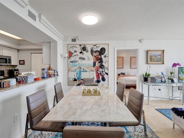 Apartment for sale  Unit #2507 - photo 5908825