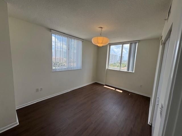 Apartment for rent  Unit #914 - photo 5909974