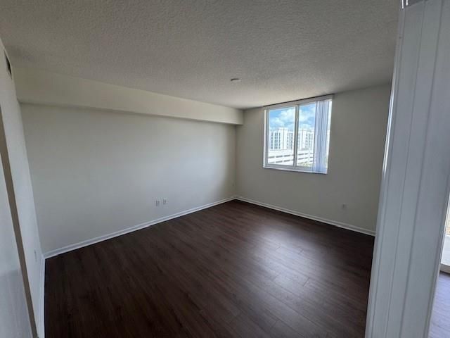 Apartment for rent  Unit #914 - photo 5909979