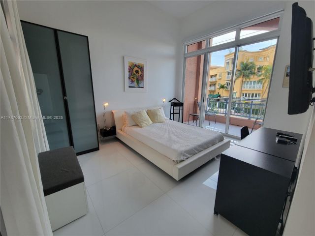 Apartment for sale  Unit #1-TH - photo 5915661