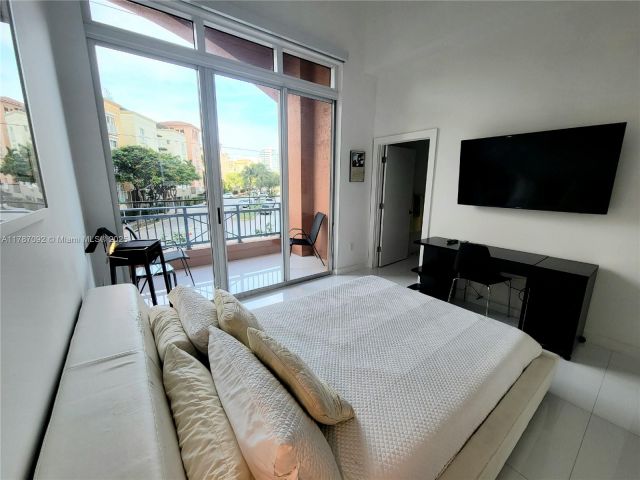 Apartment for sale  Unit #1-TH - photo 5915662