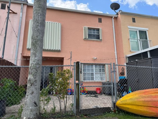 Home for sale at 12355 NW 7th Ln - photo 5886426