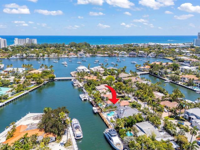 Home for sale at 2561 Lucille Dr - photo 6271004