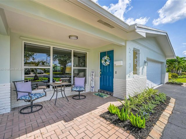 Home for sale at 2133 NE 63rd Ct - photo 5890271