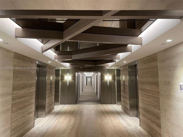 Apartment for rent  Unit #1221 - photo 6044161