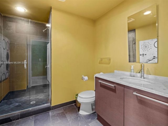 Apartment for sale  Unit #2410 - photo 5920097