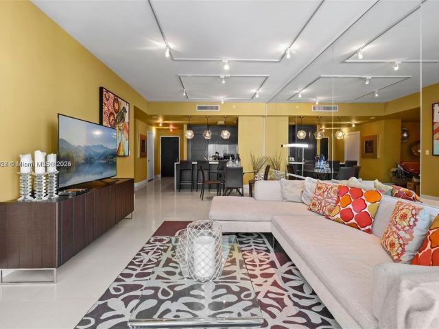 Apartment for sale  Unit #2410 - photo 5920108