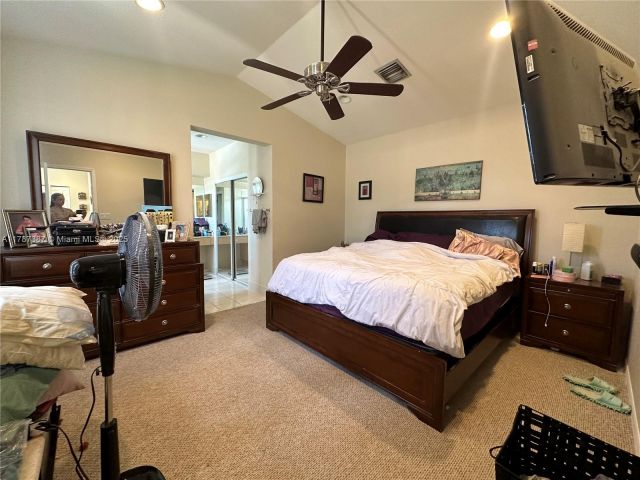 Home for sale at 1930 SE 14th Ct - photo 5870130