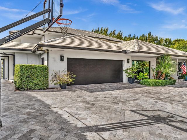 Home for sale at 4621 NE 25th Ave - photo 5934846