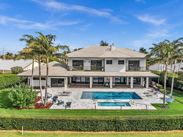 Home for sale at 4621 NE 25th Ave - photo 5934848