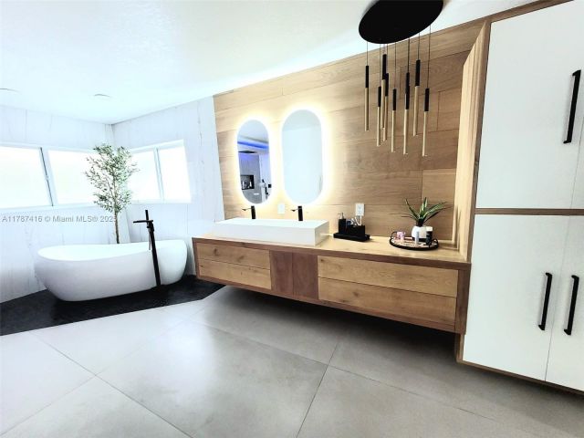 Home for sale at 30992 SW 195th Ave - photo 5869881