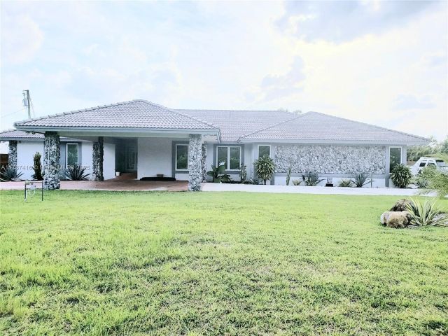 Home for sale at 30992 SW 195th Ave - photo 5869889