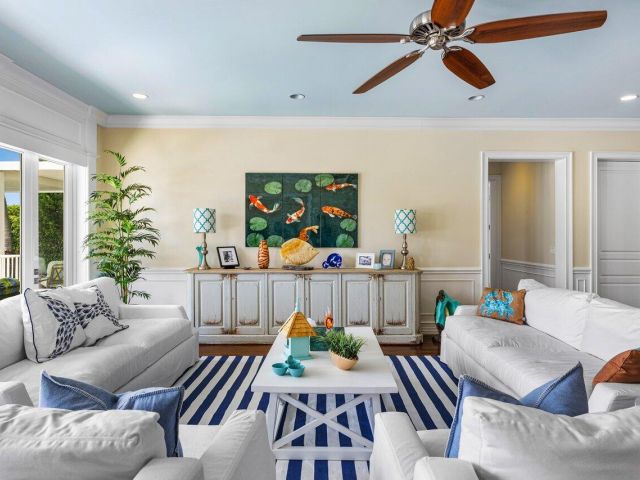 Home for sale at 960 Dogwood Drive - photo 5950582