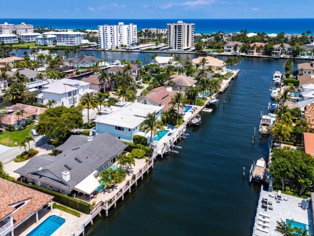 Home for sale at 960 Dogwood Drive - photo 5950592