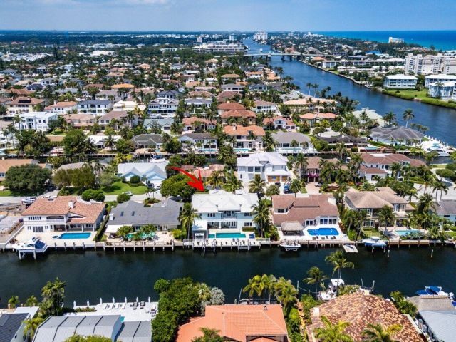 Home for sale at 960 Dogwood Drive - photo 5950595