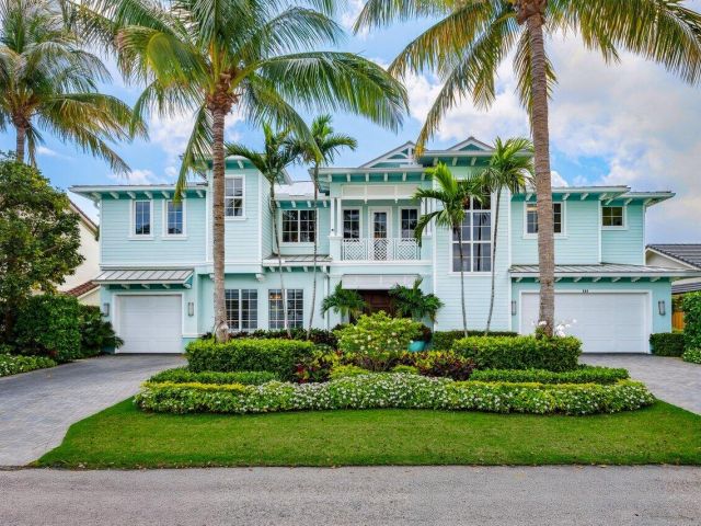 Home for sale at 960 Dogwood Drive - photo 5950598