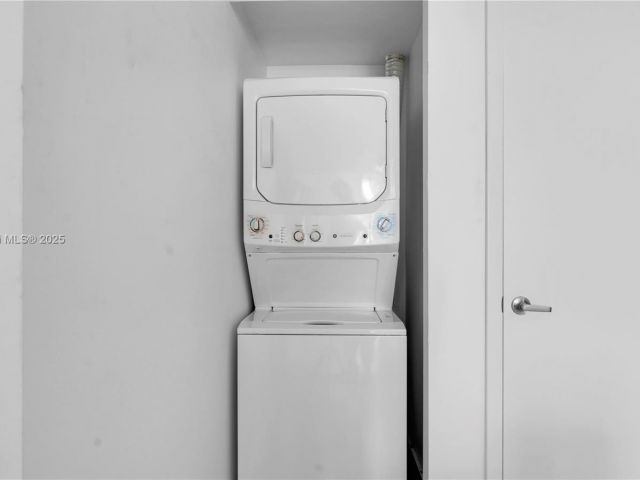 Apartment for rent  Unit #3911 - photo 5961931