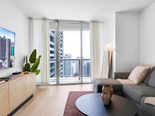 Apartment for rent  Unit #3911 - photo 5961937