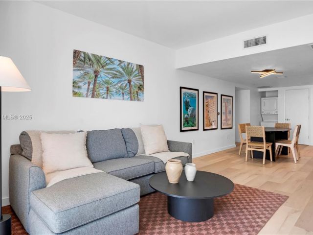 Apartment for rent  Unit #3911 - photo 5961939