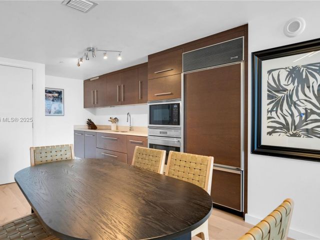 Apartment for rent  Unit #3911 - photo 5961940