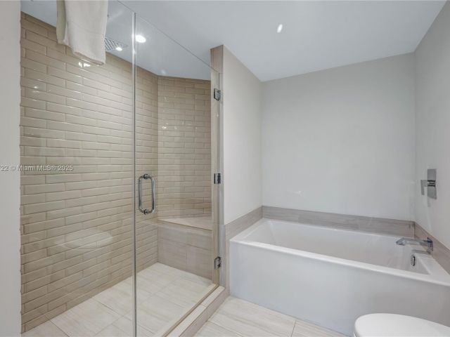 Apartment for sale  Unit #R2501 - photo 5919138