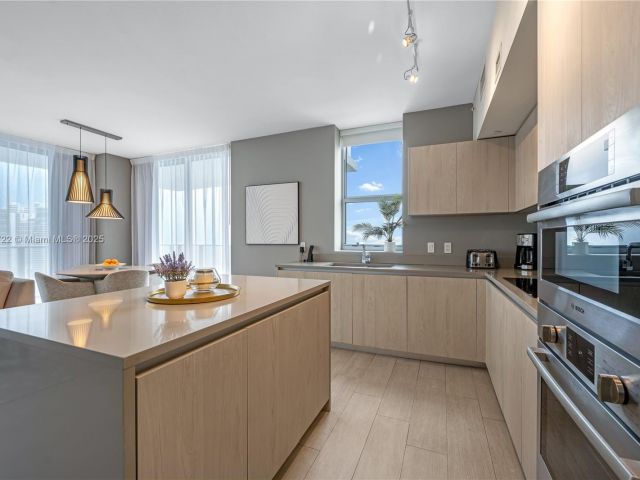 Apartment for sale  Unit #R2501 - photo 5919144