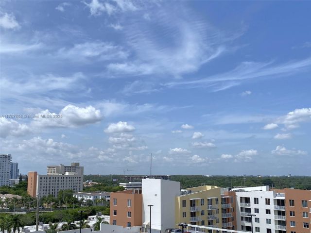 Apartment for sale  Unit #1028 - photo 7430938