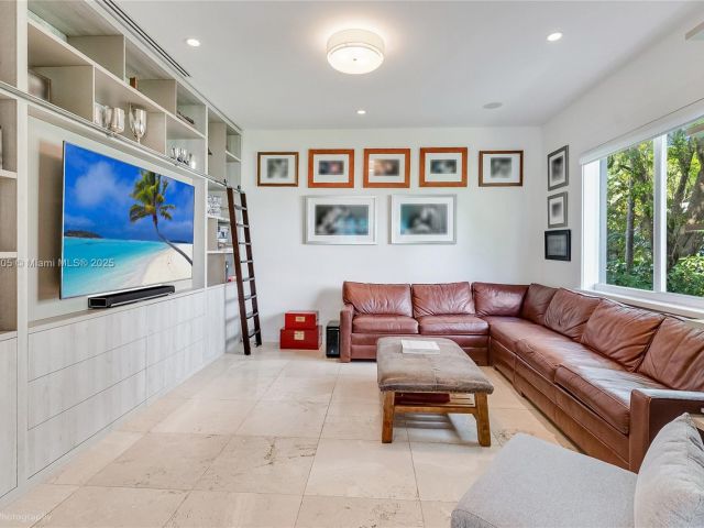 Home for sale at 3835 Carole Ct - photo 5949024