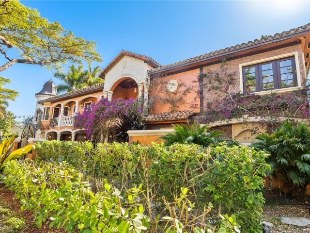 Home for sale at 609 2nd Key Dr - photo 6108400