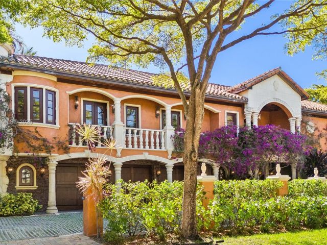 Home for sale at 609 2nd Key Dr - photo 6108404