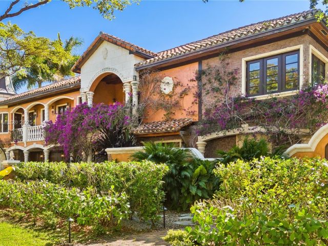 Home for sale at 609 2nd Key Dr - photo 6108405