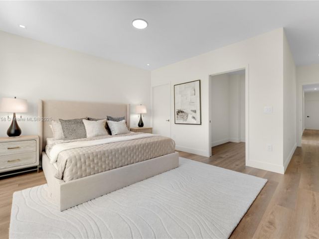 Home for sale at 3073 Hibiscus St 1 - photo 5976986