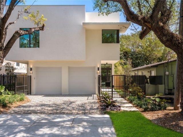 Home for sale at 3073 Hibiscus St 1 - photo 5977000