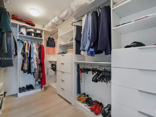 Apartment for rent  Unit #2505 - photo 5925606