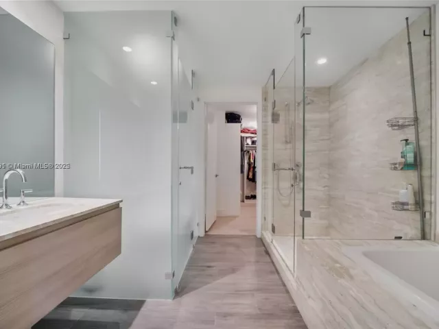 Apartment for rent  Unit #2505 - photo 5925607