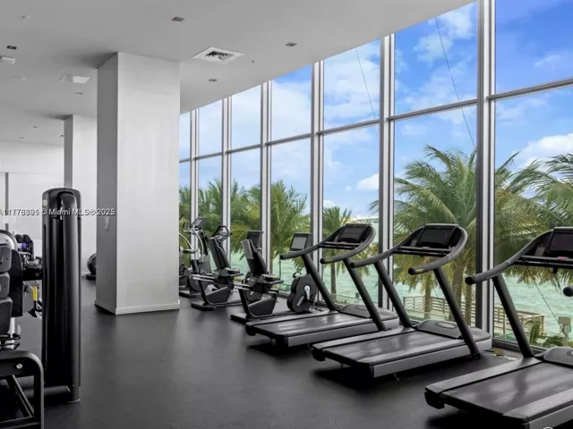 Apartment for rent  Unit #2505 - photo 5925598