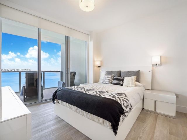 Apartment for rent  Unit #2505 - photo 5925605