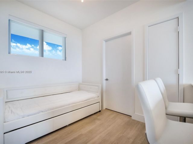 Apartment for rent  Unit #2505 - photo 5925609