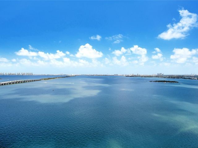 Apartment for rent  Unit #2505 - photo 5925614