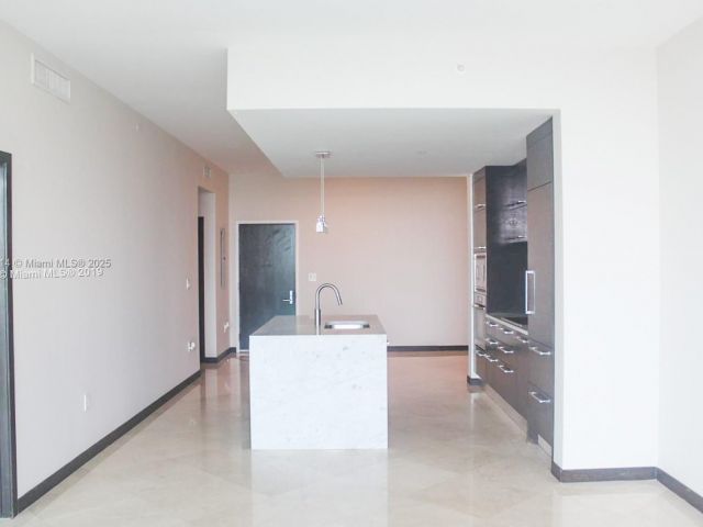 Apartment for sale  Unit #3803 - photo 5962976