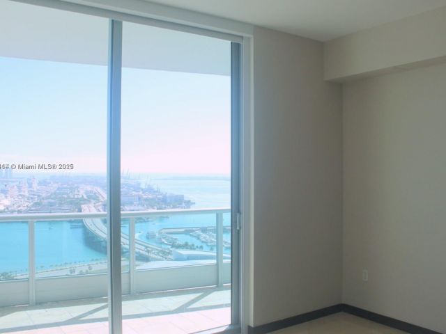 Apartment for sale  Unit #3803 - photo 5962981