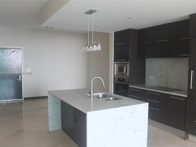 Apartment for sale  Unit #3803 - photo 5962985